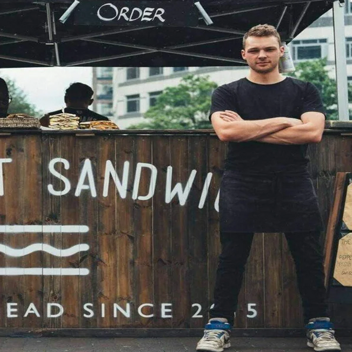  Charlie in his element street food legend in action 🔥 